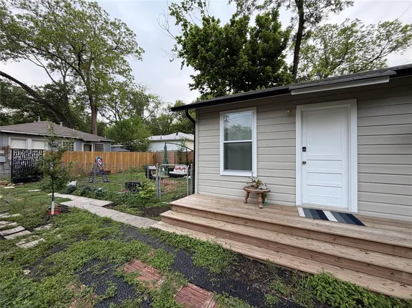 4525 Avenue D #2, Austin, TX 78751