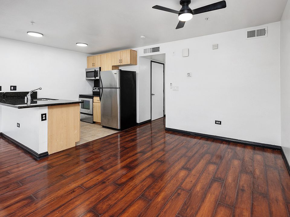 1st image of 101 Market St Unit 207