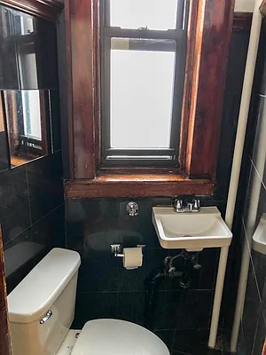 Rented by City Connections Realty | media 24