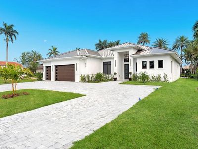 8310 Tuliptree PL, Naples, FL, 34113