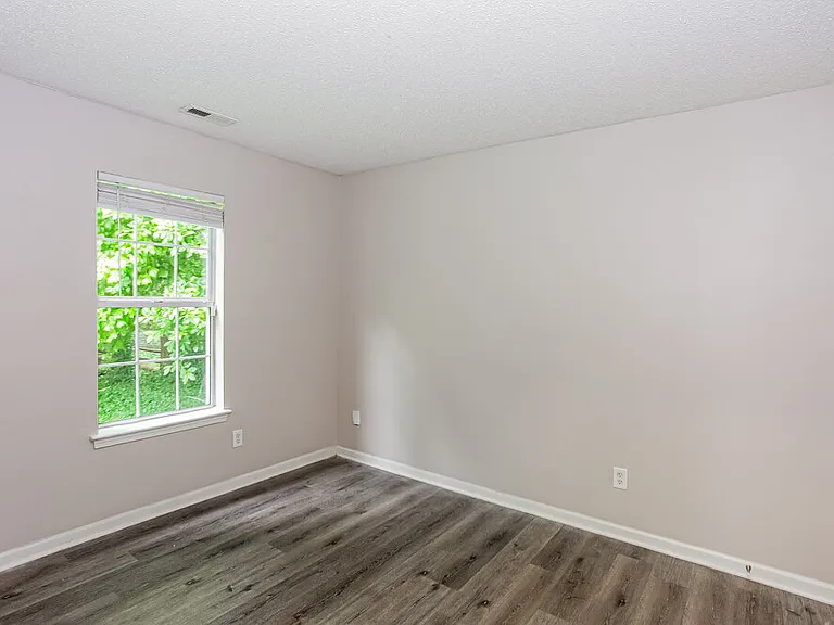 9236 Kimmel Ln — Photo 12
