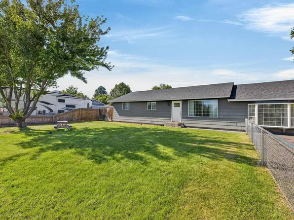 3613 W Havstad St, Pasco, WA 99301