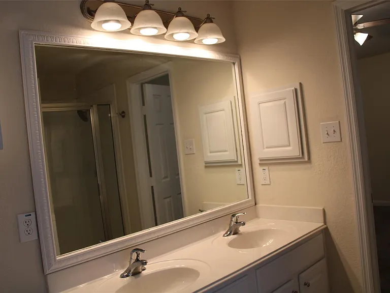 9527 Brackenton Crest Dr — Photo 16
