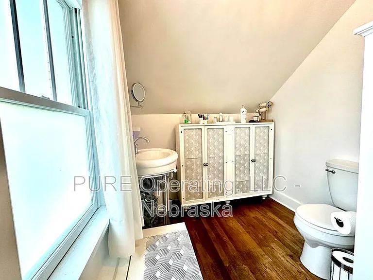 5724 Rees St — Photo 39