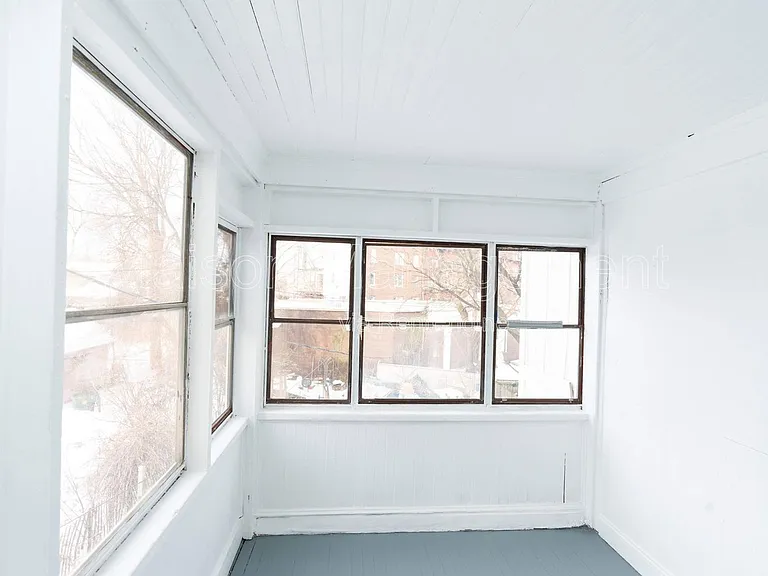 405 Alexander St #C — Photo 4