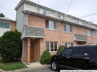 41 Madan Ct, Staten Island, NY 10314