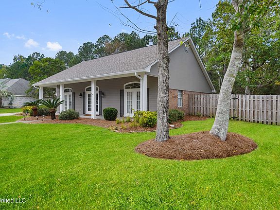 2nd image of 1202 Magnolia Bayou Blvd