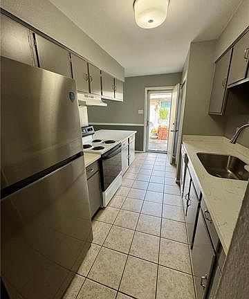 5th image of 2123 W Metairie Ave