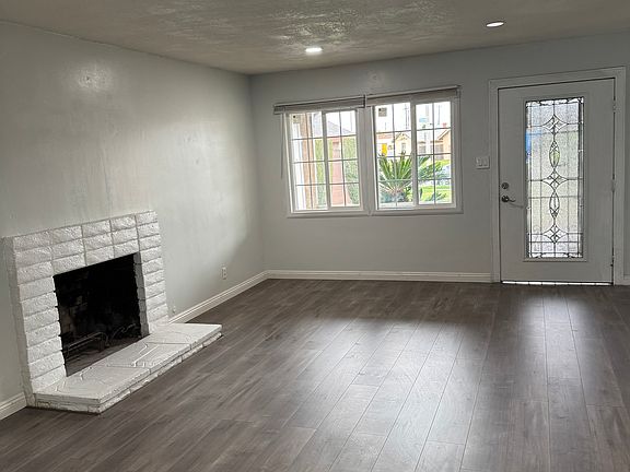 4th image of 502 E Newfield St #1