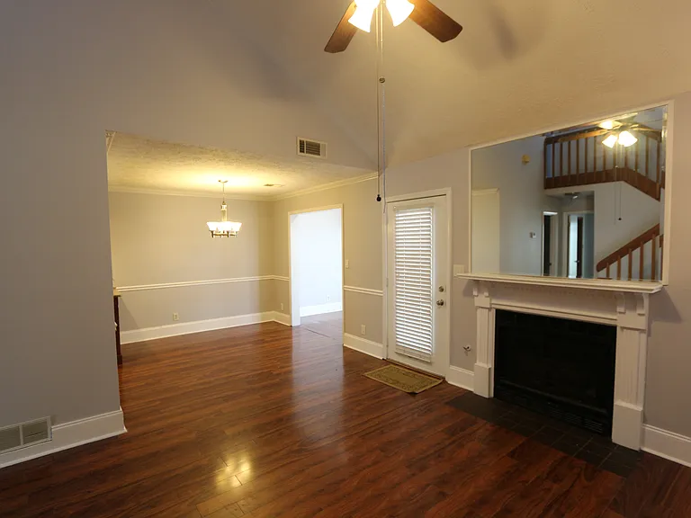 1726 Cotton Patch Ln — Photo 4