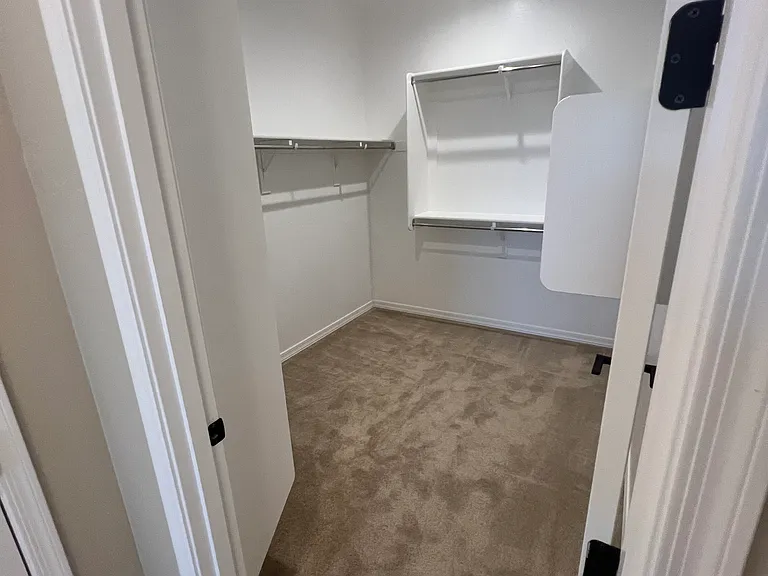 946 W Macaw Dr — Photo 20