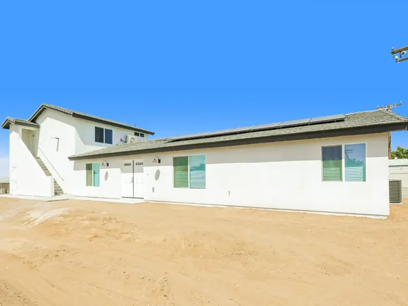 Spacious 3BR/2BA Home with Open Floor Plan, Garage & Washer/Dryer