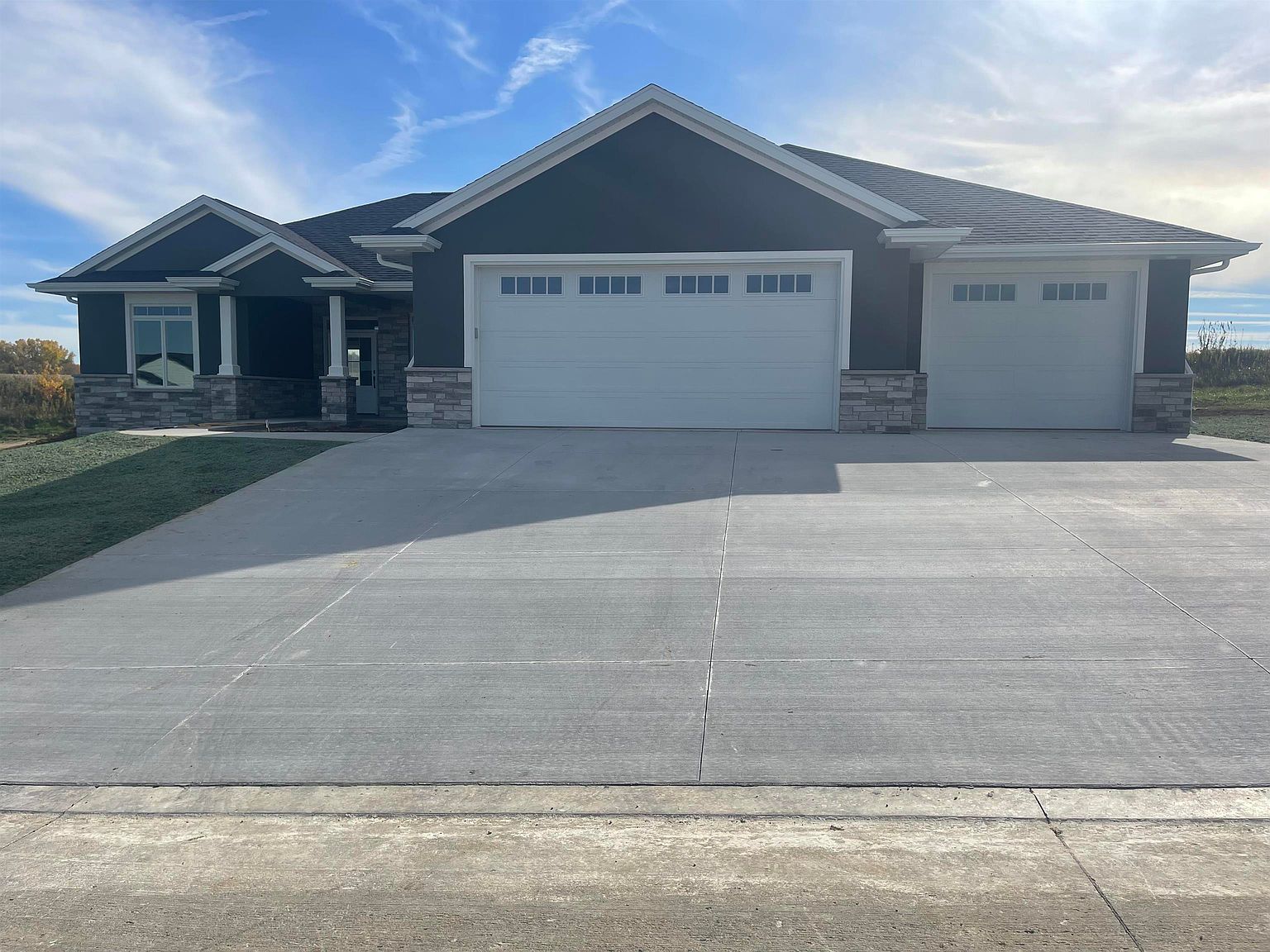 8162 Ginger Dr, Peosta, IA 52068 MLS 148246 Zillow