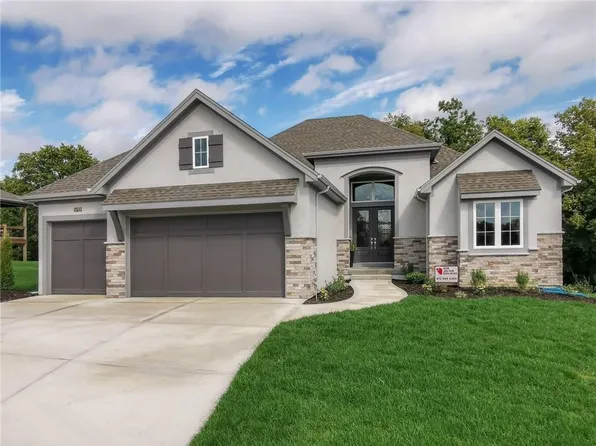 4807 NW 70th Ct, Kansas City, MO 64151