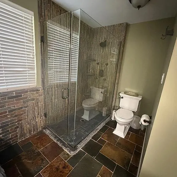 1842 Shadywood Ct — Photo 10