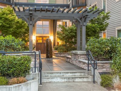 15700 116th Ave NE UNIT 102, Bothell, WA, 98011