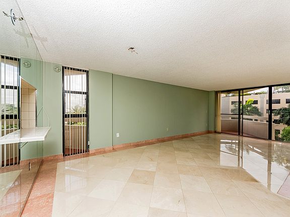 5th image of 2501 Brickell Ave APT 402