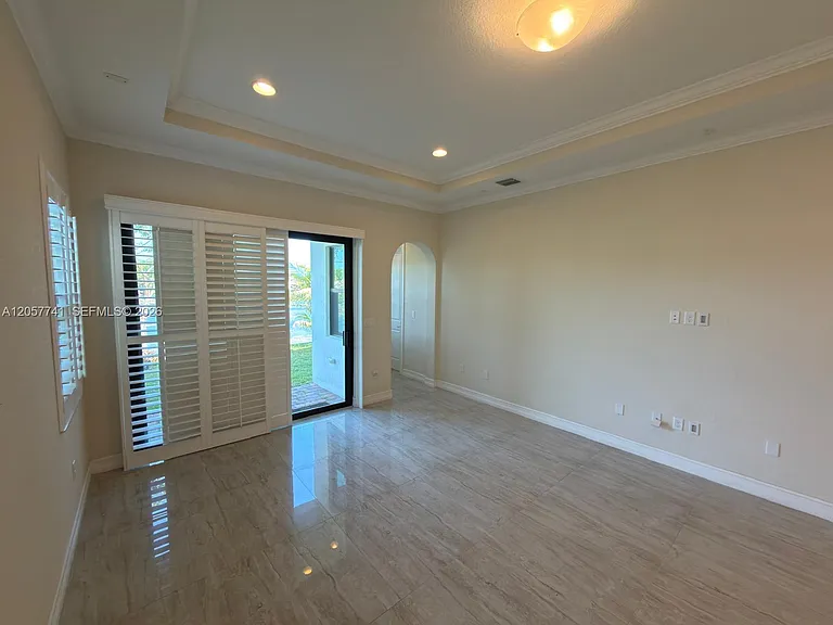 455 SW 113th Ln — Photo 16