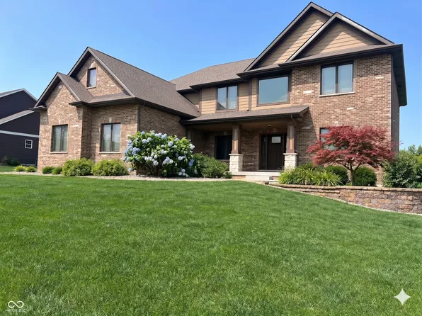 13560 Limerick Dr, Saint John, IN 46373