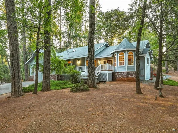 15241 Birch Meadows Cir, Grass Valley, CA 95945