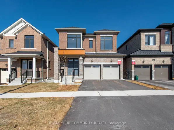 105 Bearberry Rd, Springwater, ON L9X 2C9