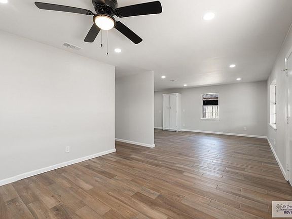 5th image of 2803 Picasso Ln