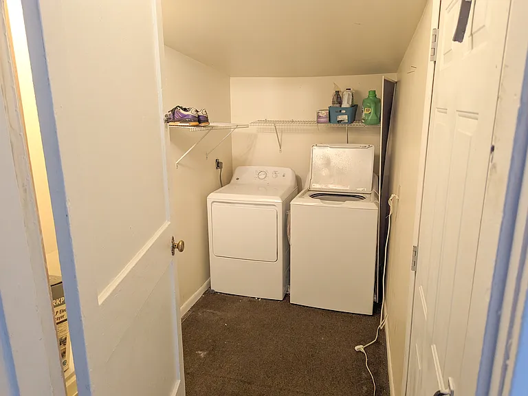 1008 Ridgeway St — Photo 7