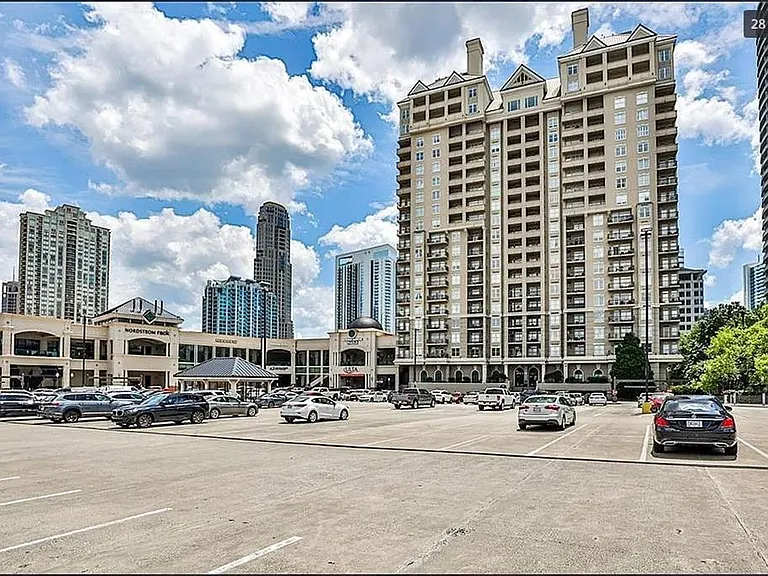 3334 Peachtree Rd NE #404 — Photo 18