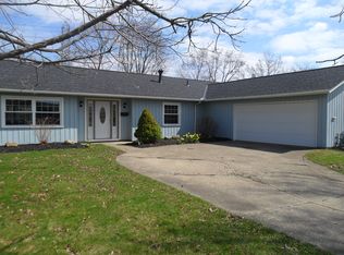 749 Merrimak Dr, Berea, OH 44017