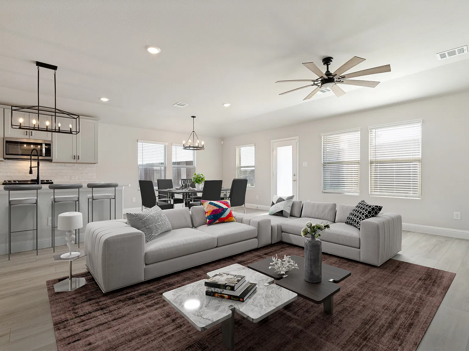 4 bed, 2059 sqft, $2,099 — Photo 3