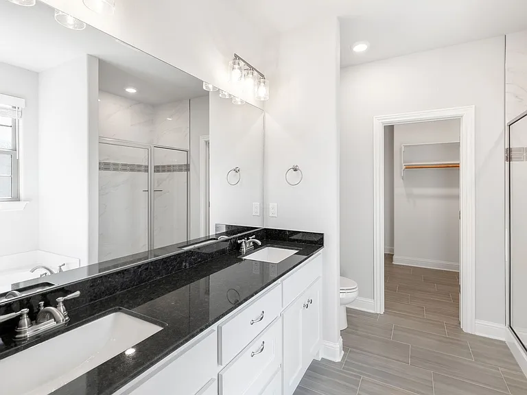 500 Piper Ln — Photo 18