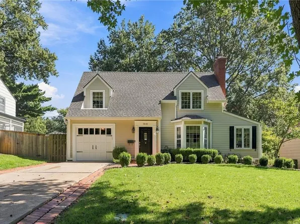 5545 Canterbury Rd, Fairway, KS 66205