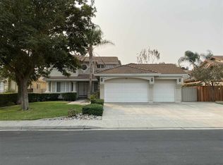 422 Madrone Pl, Brentwood, CA