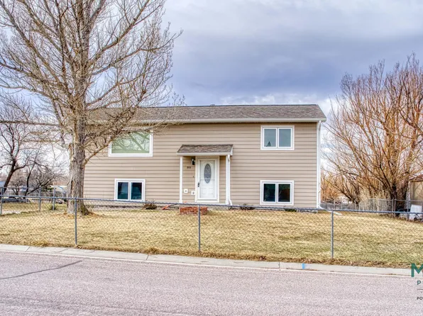 334 Willow Creek Dr, Wright, WY 82732