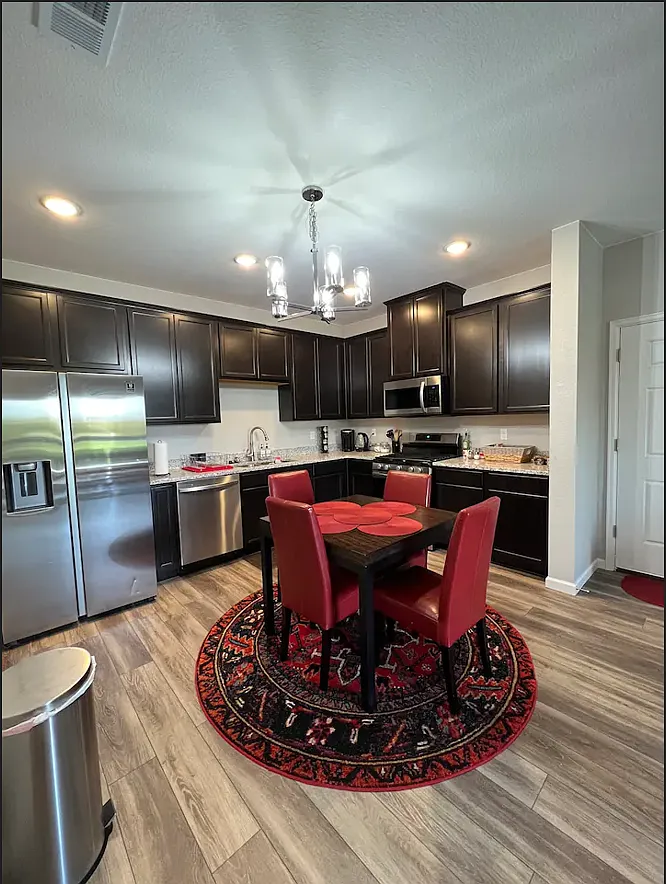 2 bed, $2,900 — Photo 4