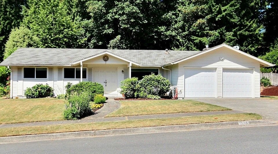 1st image of 10015 161st Ave NE