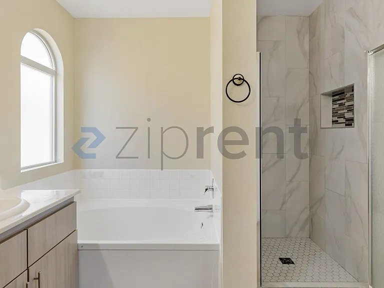 8316 Sky Canyon Ct — Photo 32