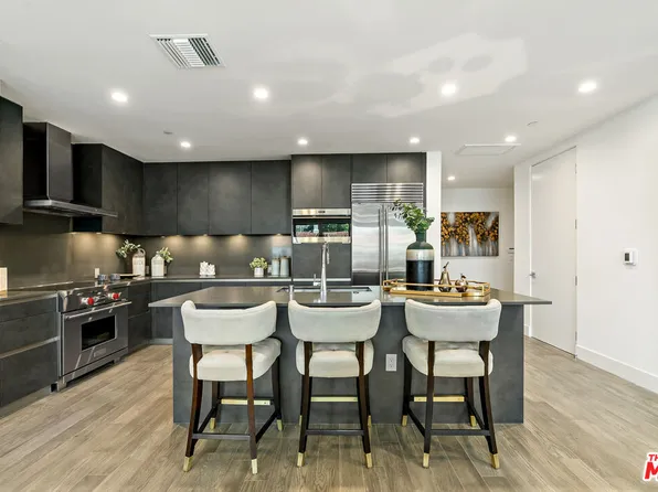 728 N Sweetzer Ave #217, Los Angeles, CA 90069