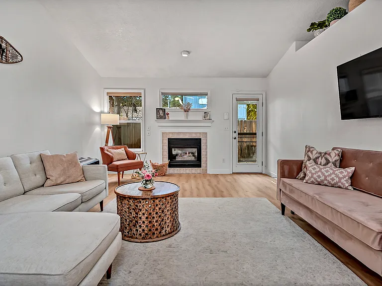 S Jessie Pl — Photo 8