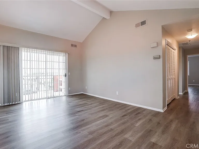 409 Utica Ave — Photo 1