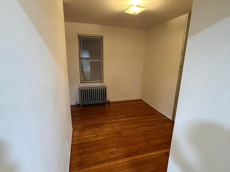 149 W Kingsbridge Rd #2 — Photo 13