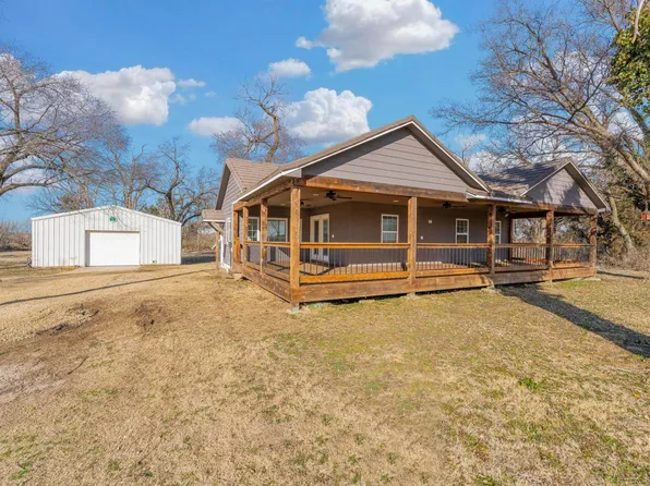 731 S Chicaskia Rd, Mayfield, KS 67103