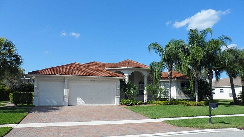 2nd image of 11249 Manderly Ln
