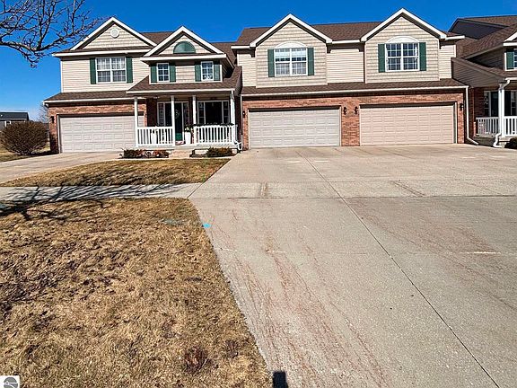 4th image of 1639 Chippewa Way