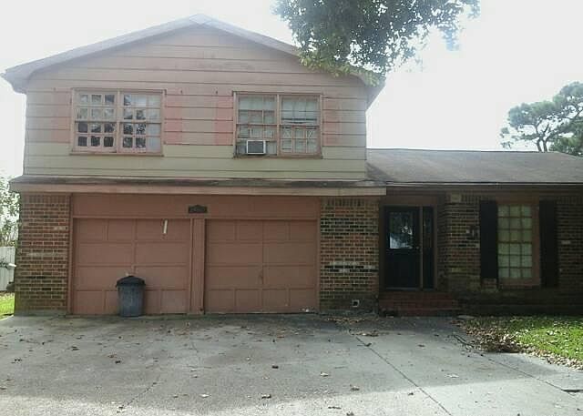 1st image of 2460 Deerwood Ct