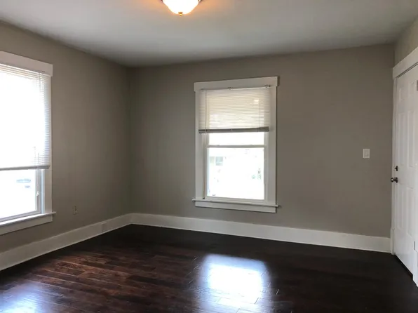 622 38th St APT 3, Des Moines, IA 50312