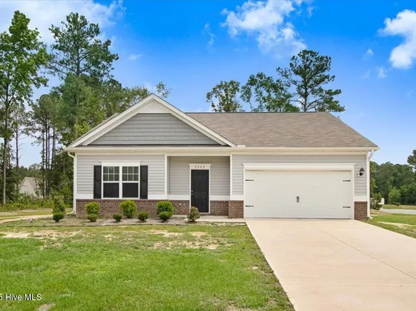 5842 Huntington Park Drive, La Grange, NC 28551
