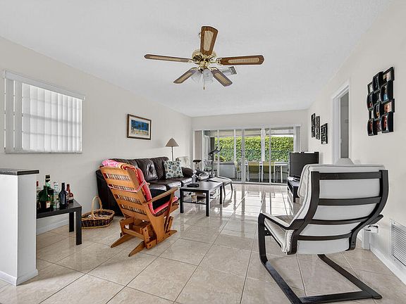 2nd image of 622 Hummingbird Lane