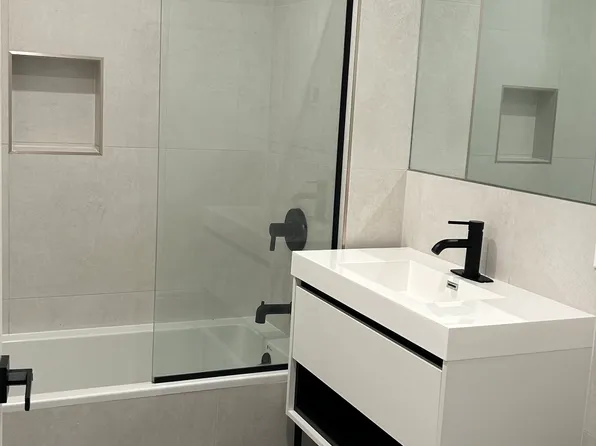 1060 Jefferson Avenue image 6 of 10