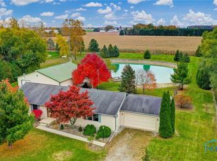 11065 Linwood Rd, Bowling Green, OH 43402